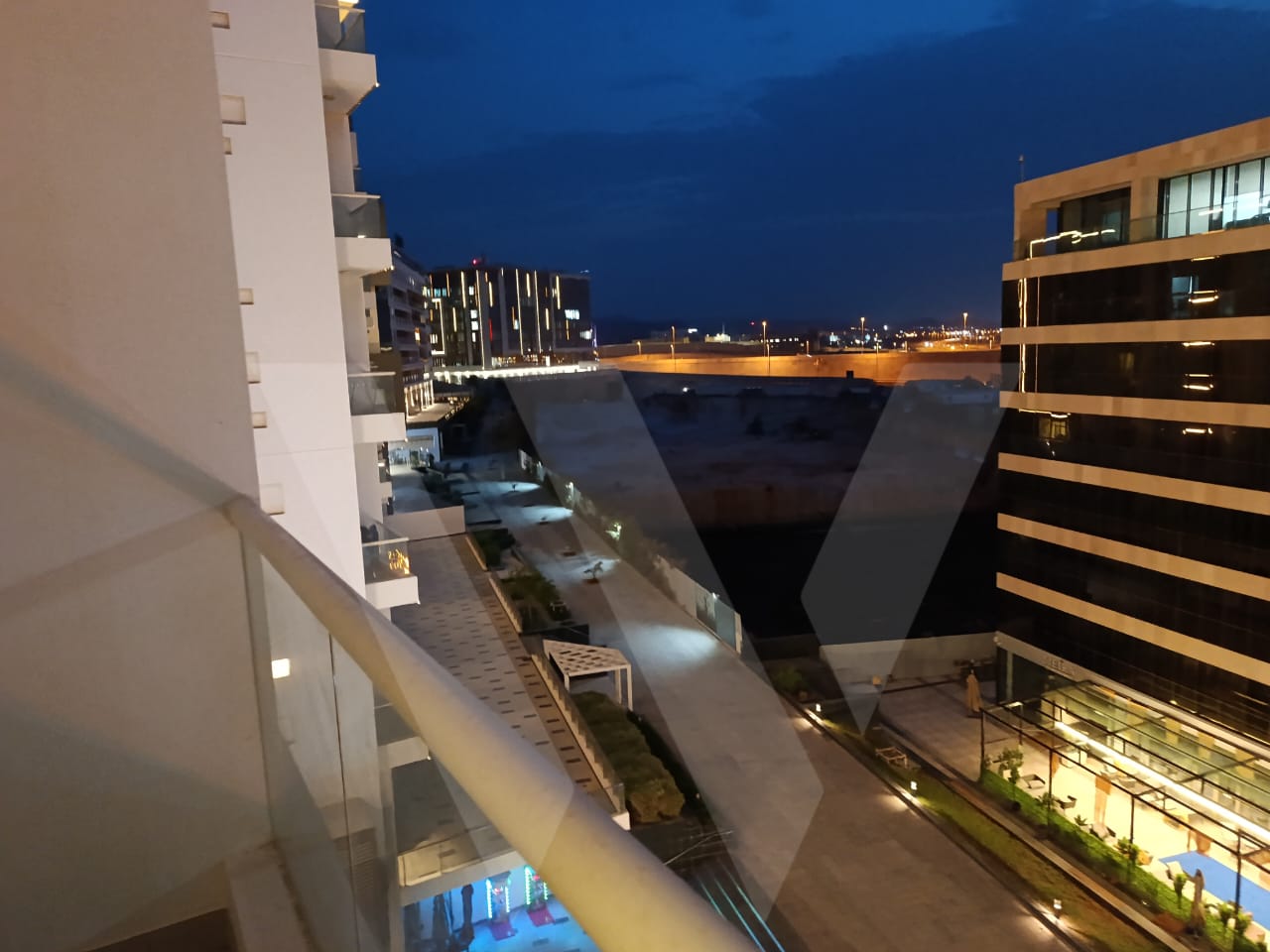 2-Bed Apartment for Rent in Muscat Hills, Hills Avenue - Muscat Hills, Muscat Hills, photo 5