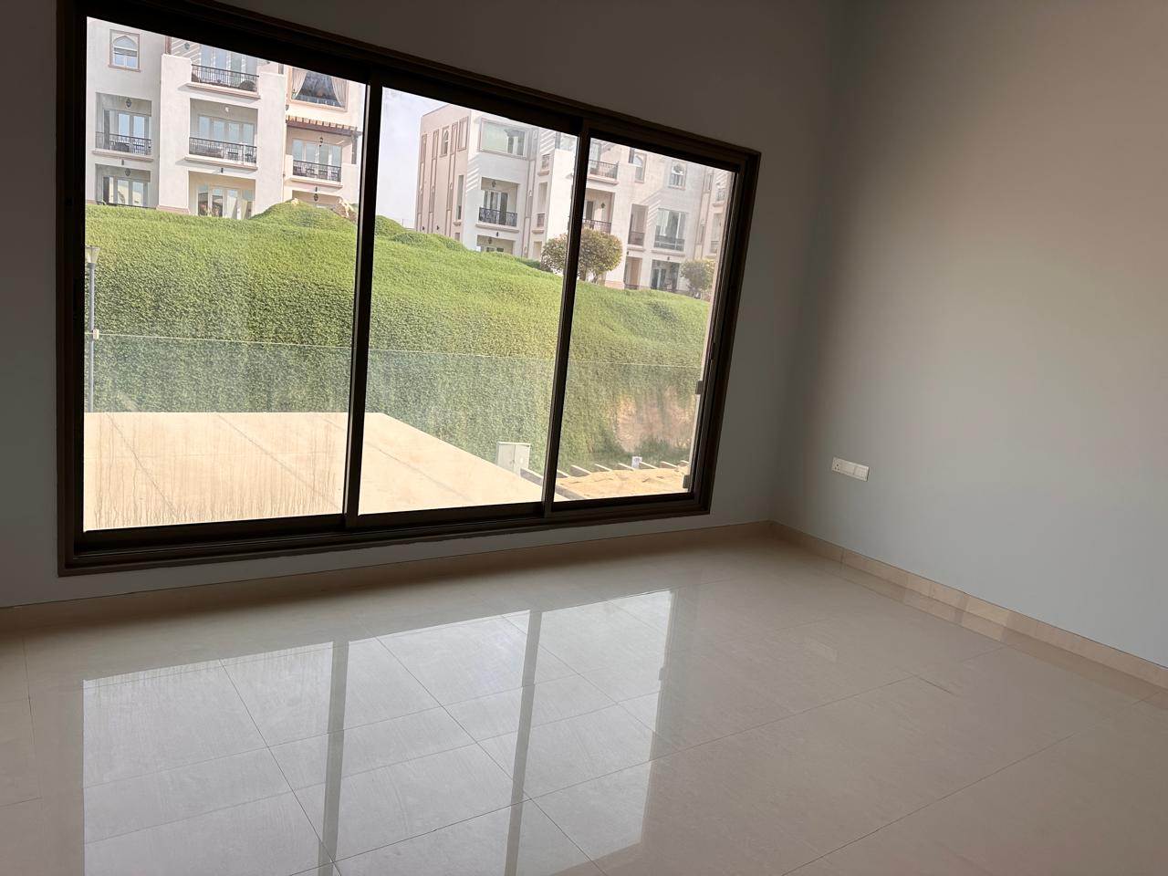4-Bed Townhouse for Rent in Muscat Hills Golf & Country Club, Golf Terraces, La Vie, Muscat Hills Golf & Country Club, photo 2