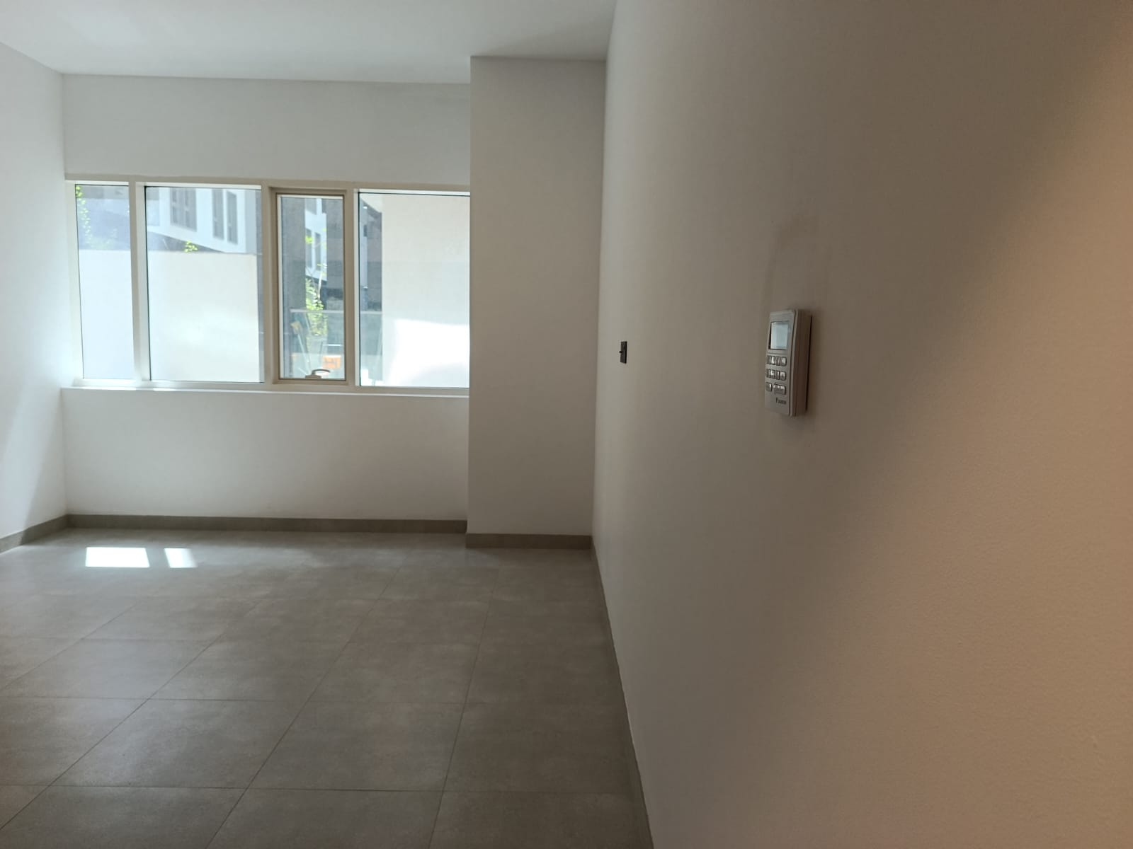 1-Bed Apartment for Rent in Muscat Hills, Hills Avenue - Muscat Hills, Muscat Hills, photo 3